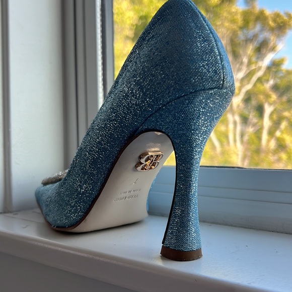 Daisy Sky Blue Metallic Beautiisoles size 7 light blue sparkle ✨ - Picture 2 of 7